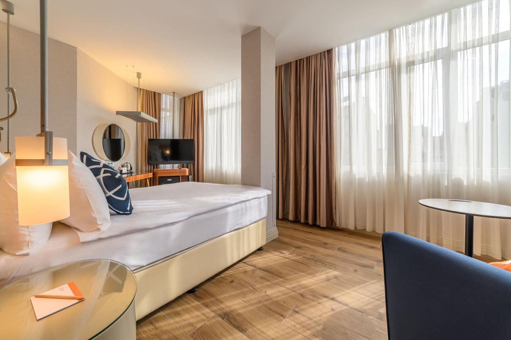 Four Points Flex By Sheraton Istanbul Taksim Square Екстериор снимка