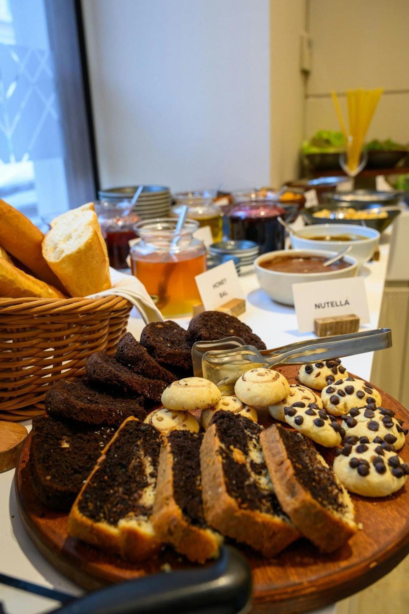 Four Points Flex By Sheraton Istanbul Taksim Square Екстериор снимка